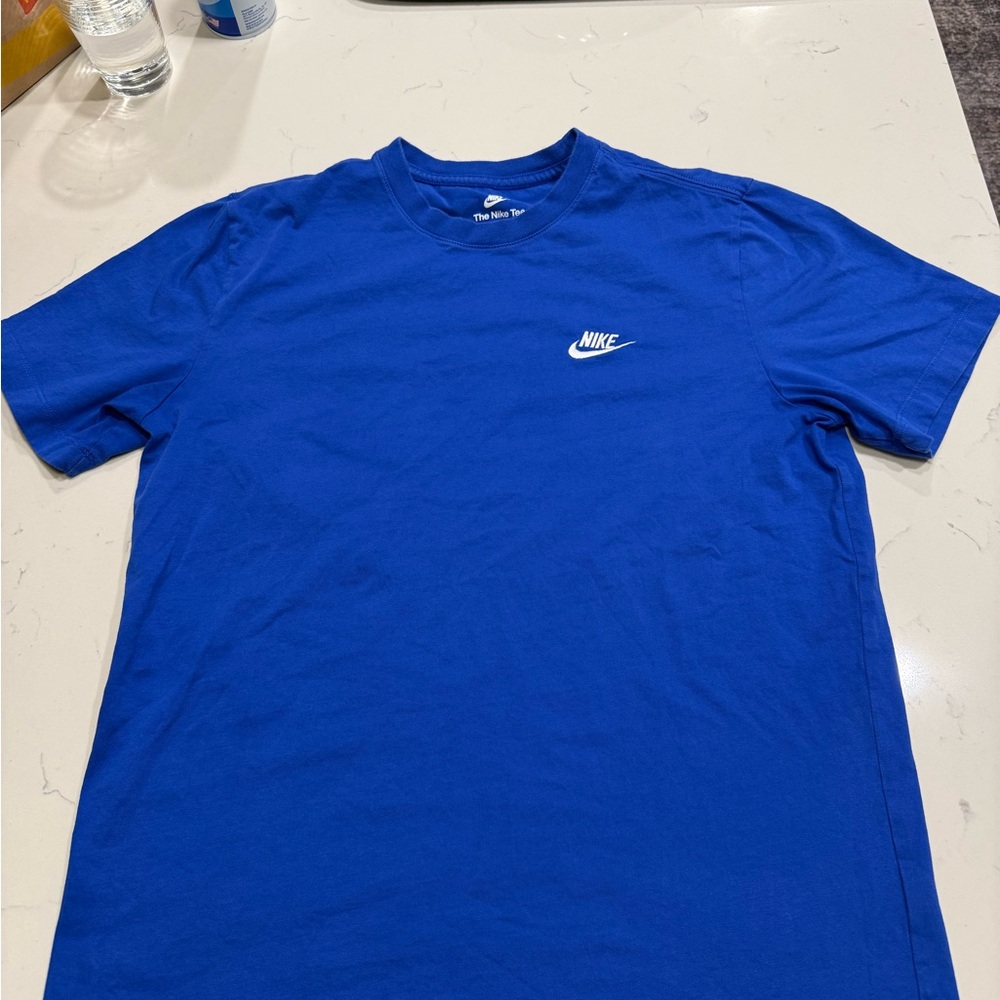 Nike Men's Blue L T-Shirt